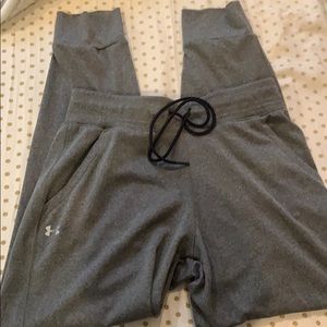 Grey Underarmor Sweats!
